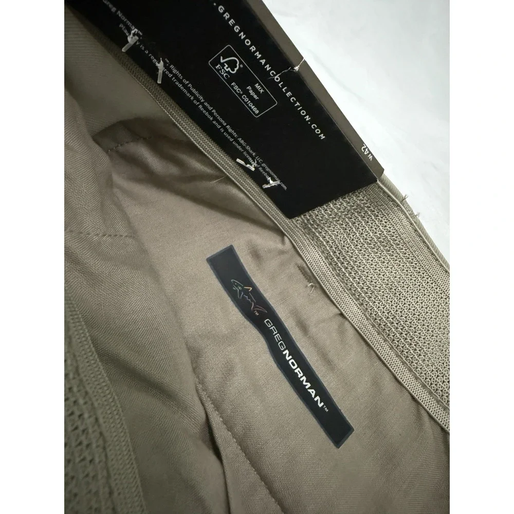 NWT Greg‎ Norman Men's Shorts Sz 42 Performance Stretch Waistband Khaki Bottoms - Picture 6 of 8